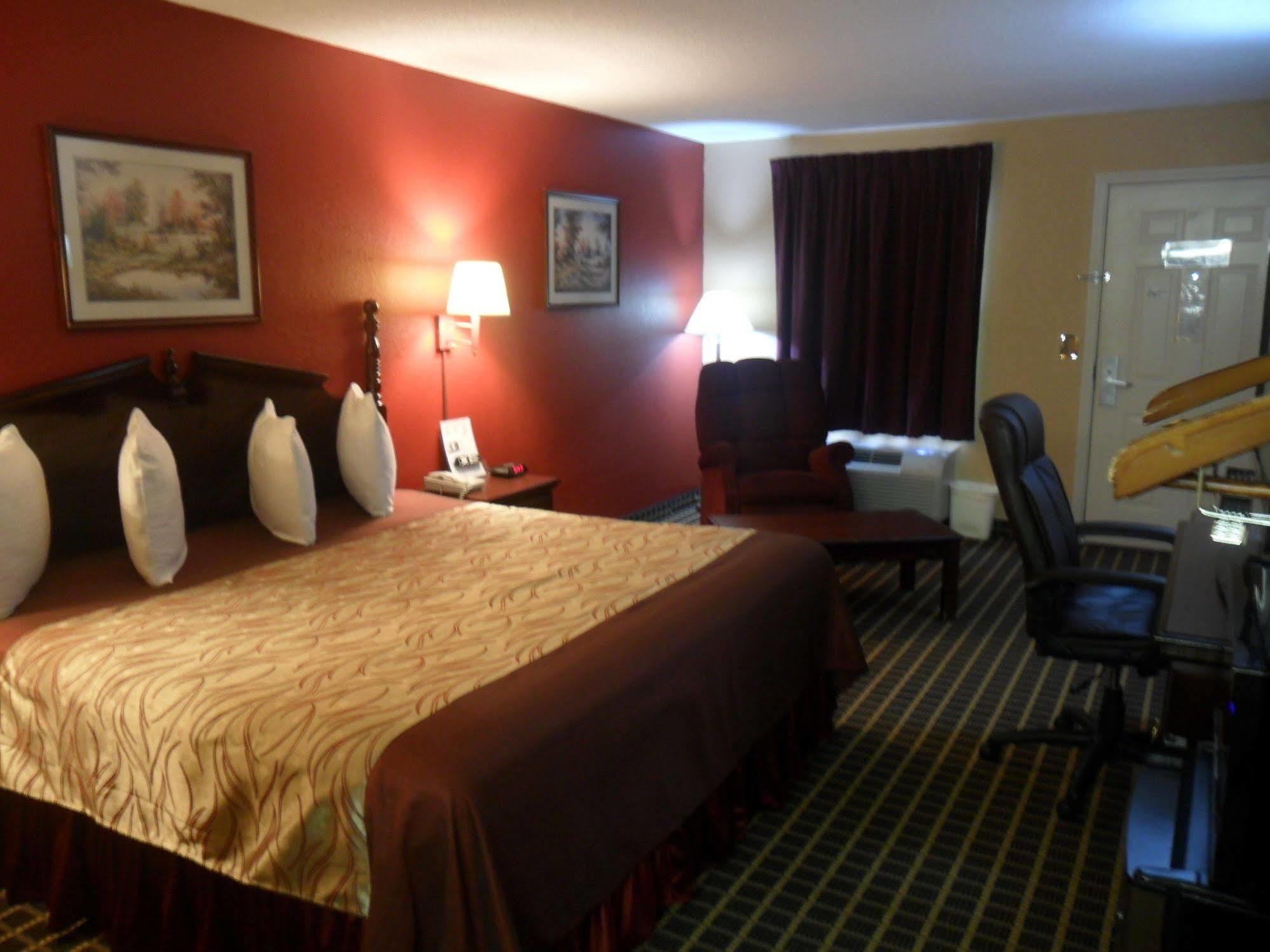 Star Plus Inn & Suites Selmer Ngoại thất bức ảnh
