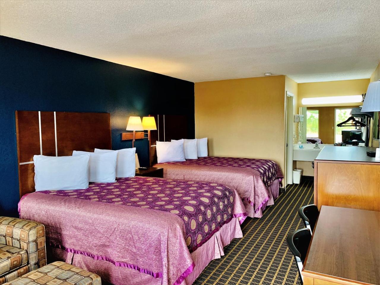 Star Plus Inn & Suites Selmer Ngoại thất bức ảnh