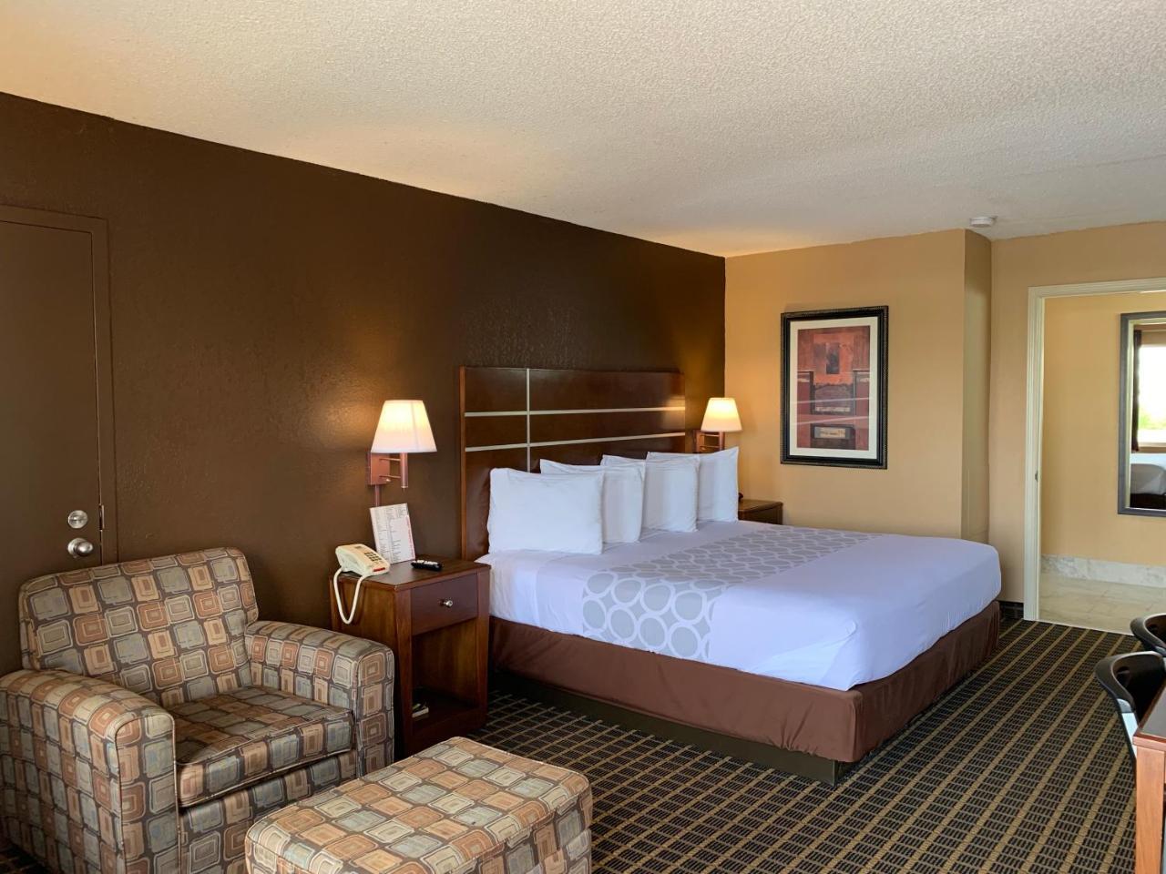 Star Plus Inn & Suites Selmer Ngoại thất bức ảnh