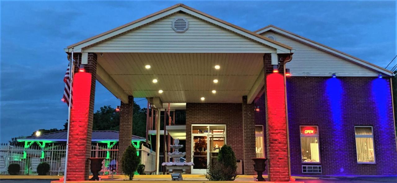 Star Plus Inn & Suites Selmer Ngoại thất bức ảnh