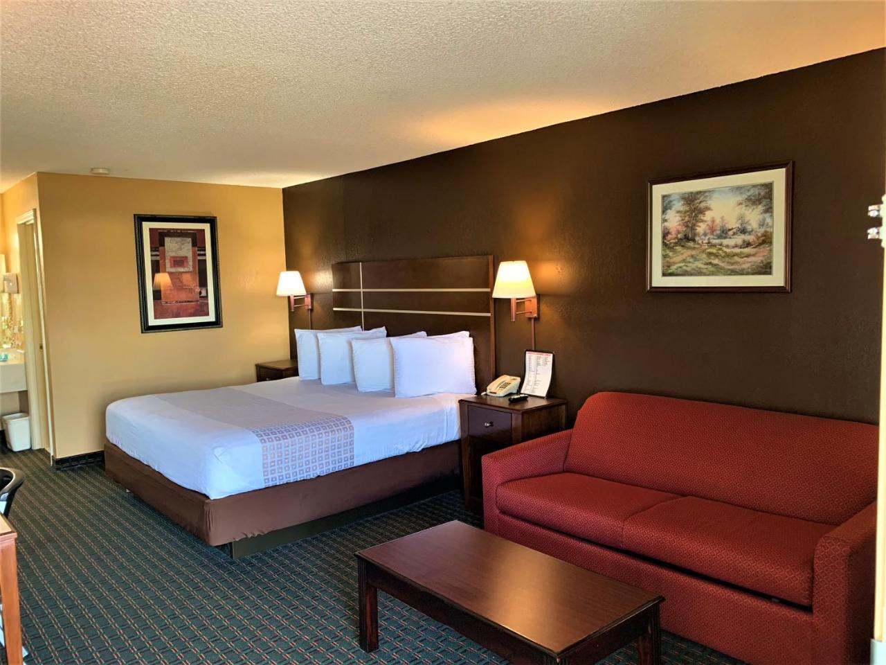 Star Plus Inn & Suites Selmer Ngoại thất bức ảnh