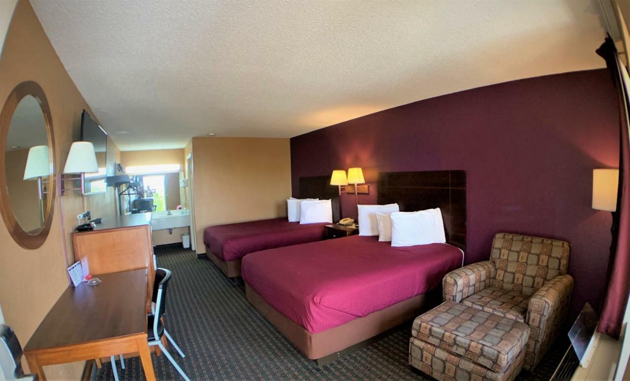 Star Plus Inn & Suites Selmer Ngoại thất bức ảnh